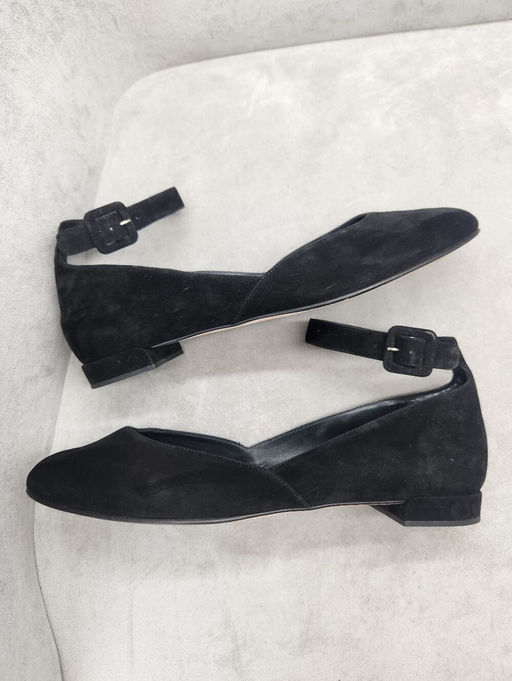 Stuart Weitzman SW Ballet Flats 11 Black Suede Domain Ankle Strap Formal Retro